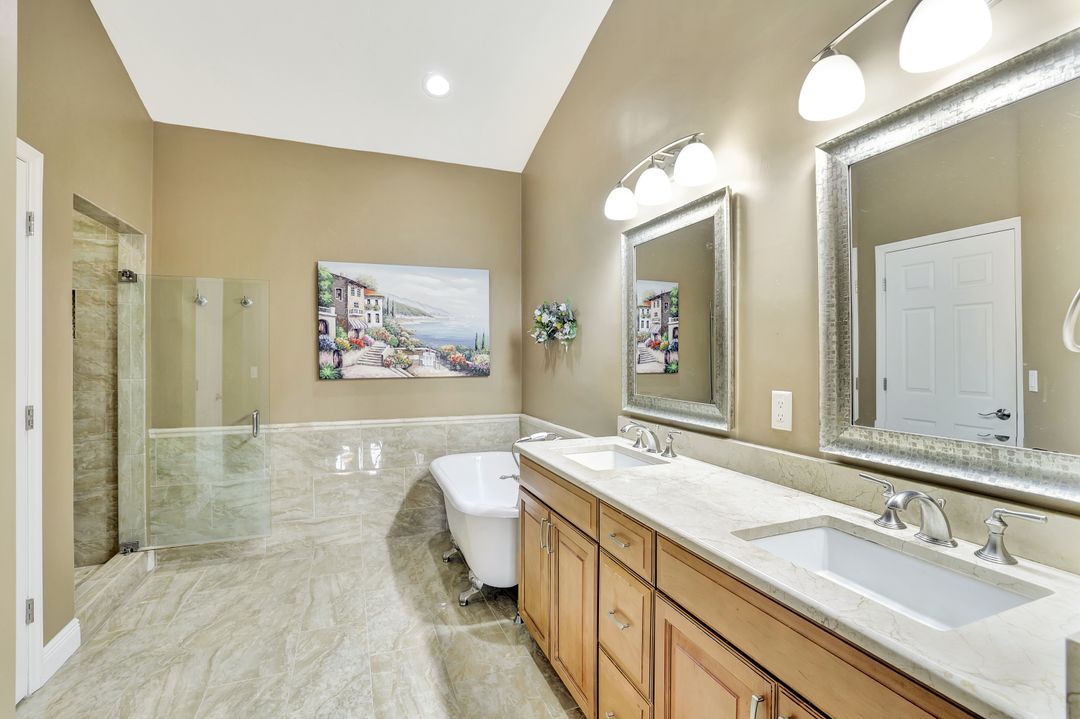 26300 Devonshire Ct #202, Bonita Springs, FL 34134