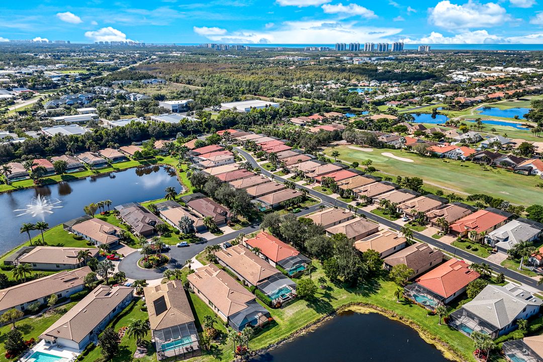 9909 Casabella Way, Bonita Springs, FL 34135