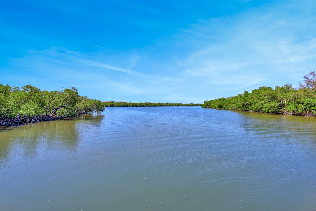 301 Stevens Landing Dr #C-301, Marco Island, FL 34145