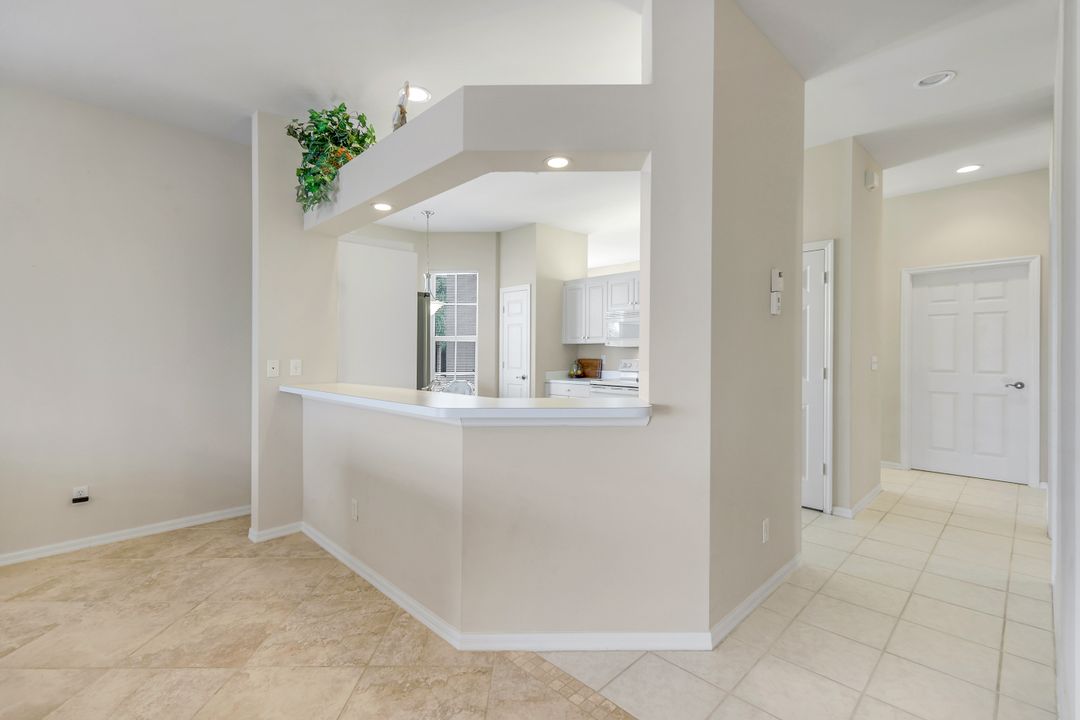 3260 W Crown Pointe Blvd #202, Naples, FL 34112