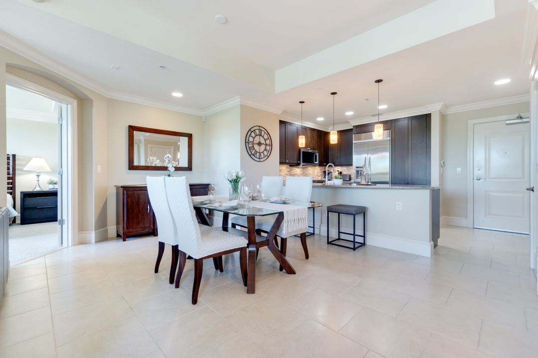 9115 Strada Pl #5205, Naples, FL 34108