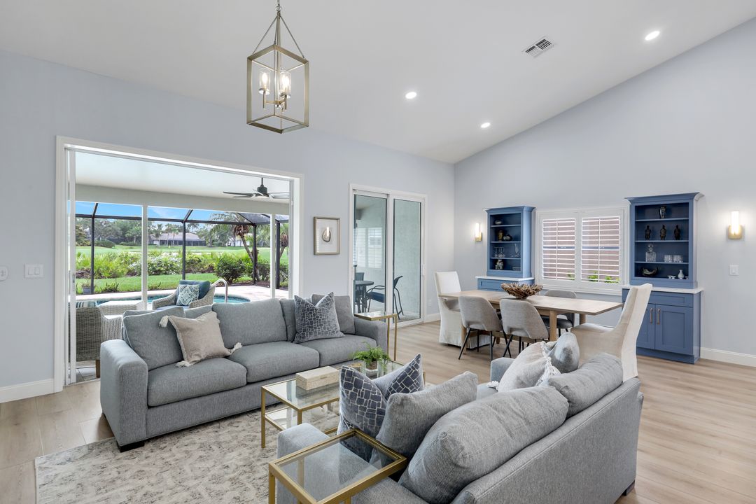 25061 Bay Cedar Dr, Bonita Springs, FL 34134