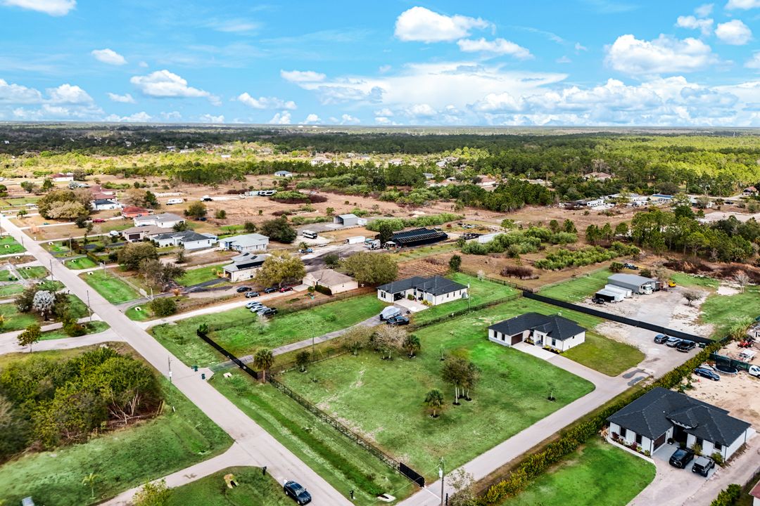 4217 24th Ave NE, Naples, FL 34119