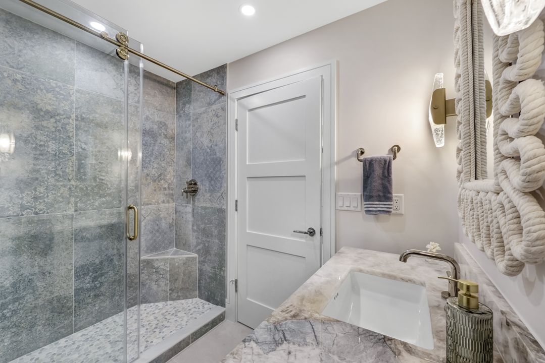 980 Cape Marco Dr #908, Marco Island, FL 34145