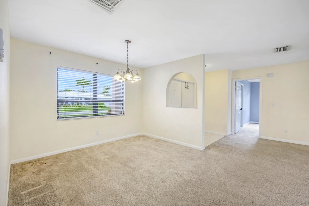 1925 SE 9th Terrace, Cape Coral, FL 33990