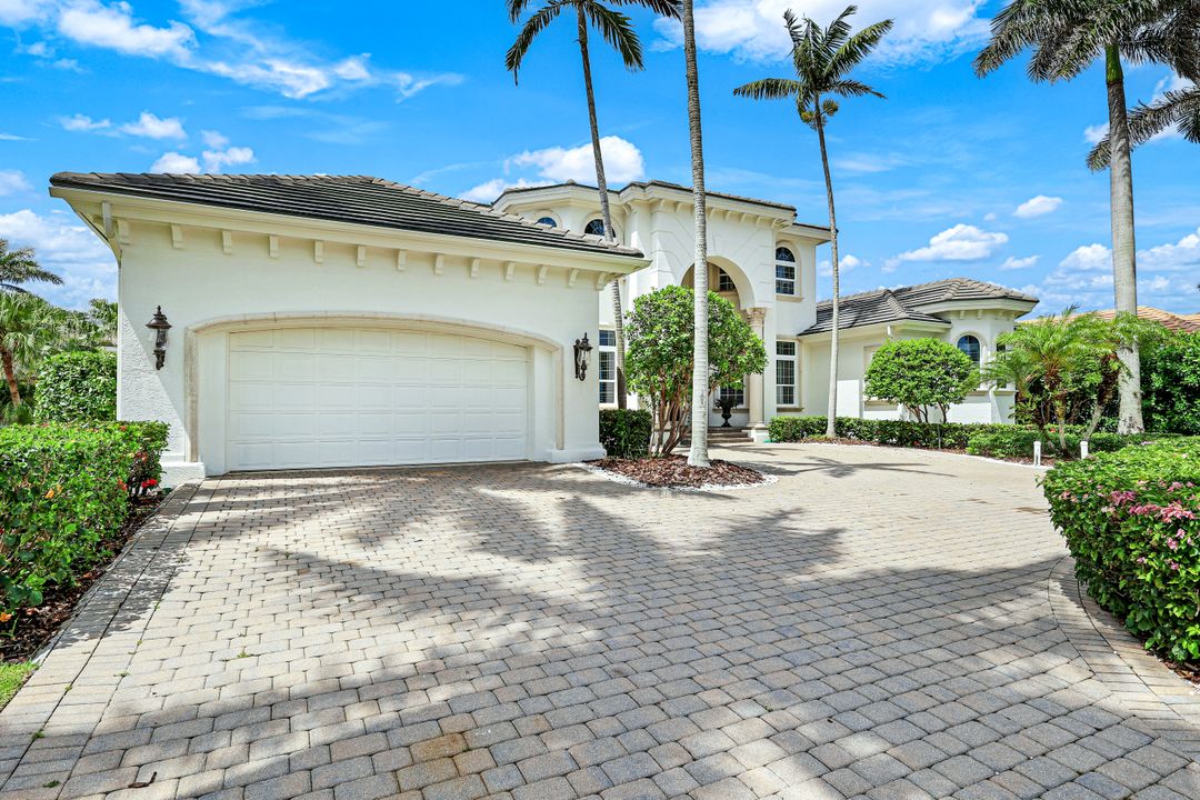 384 Mooring Line Dr, Naples, FL 34102