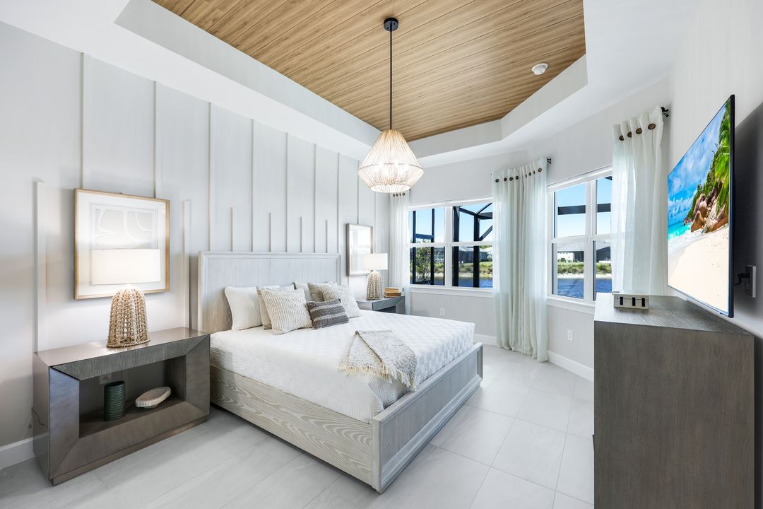 8943 Gustavia Ct, Naples, FL 34112