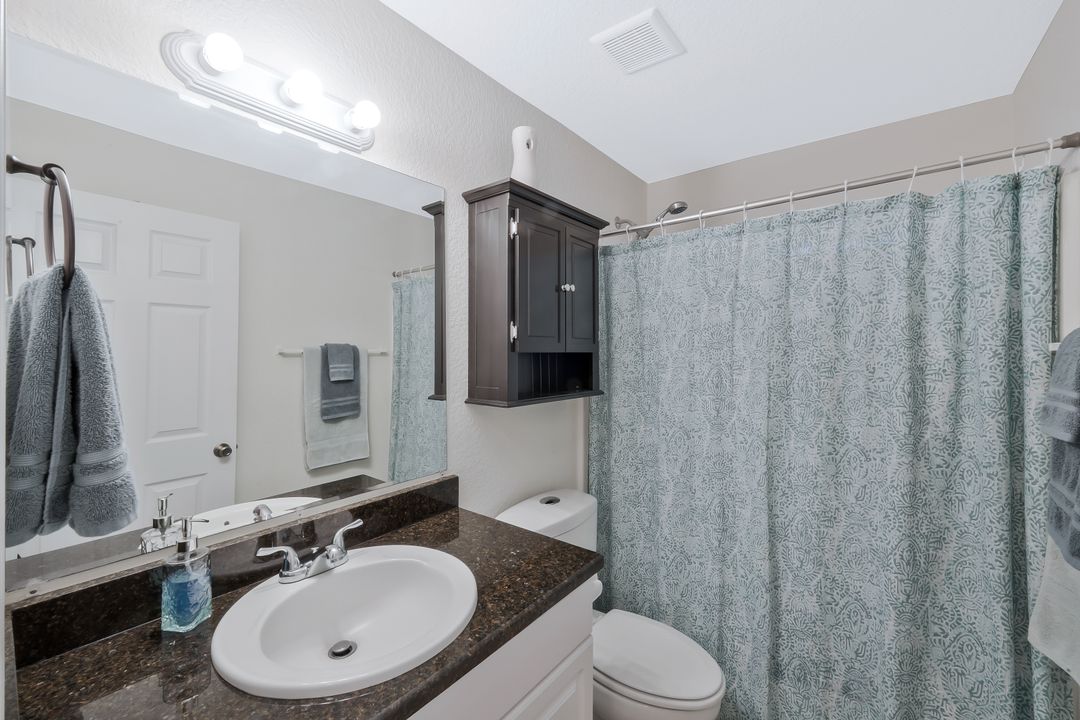 2217 NE 1st Pl, Cape Coral, FL 33909