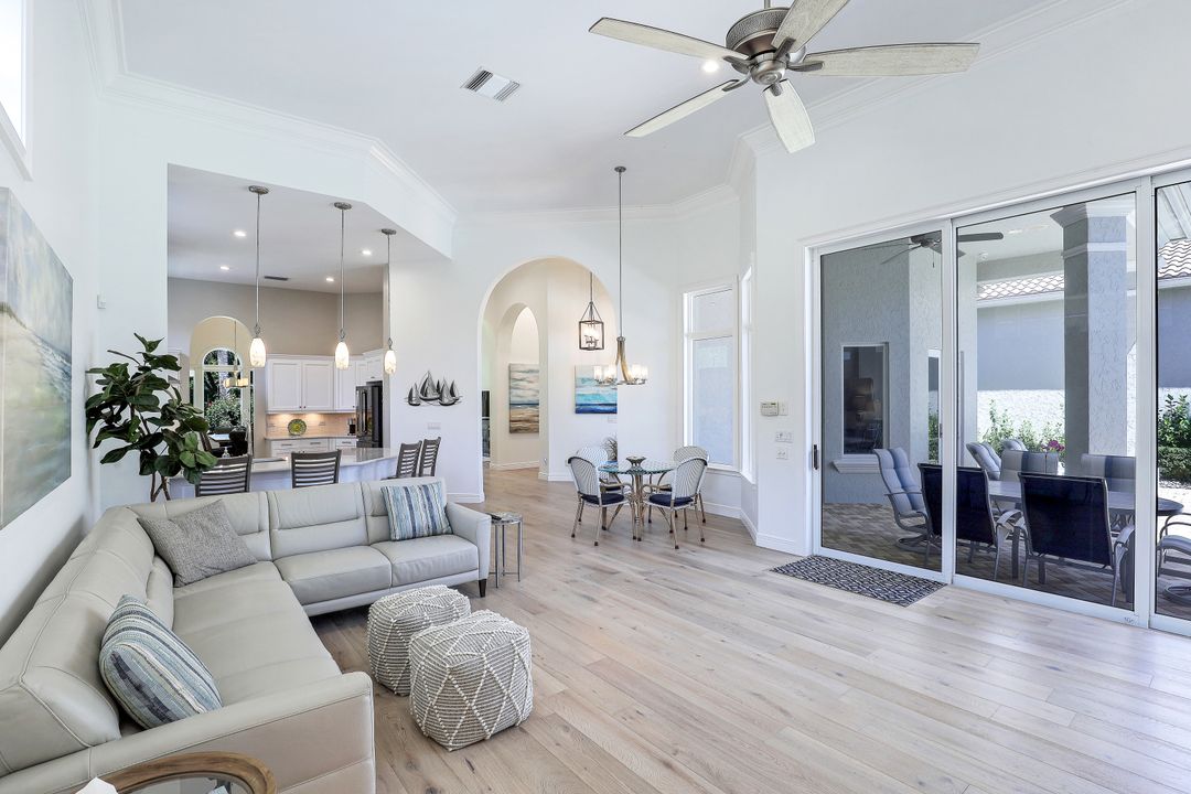 18132 Via Caprini Dr, Miromar Lakes, FL 33913