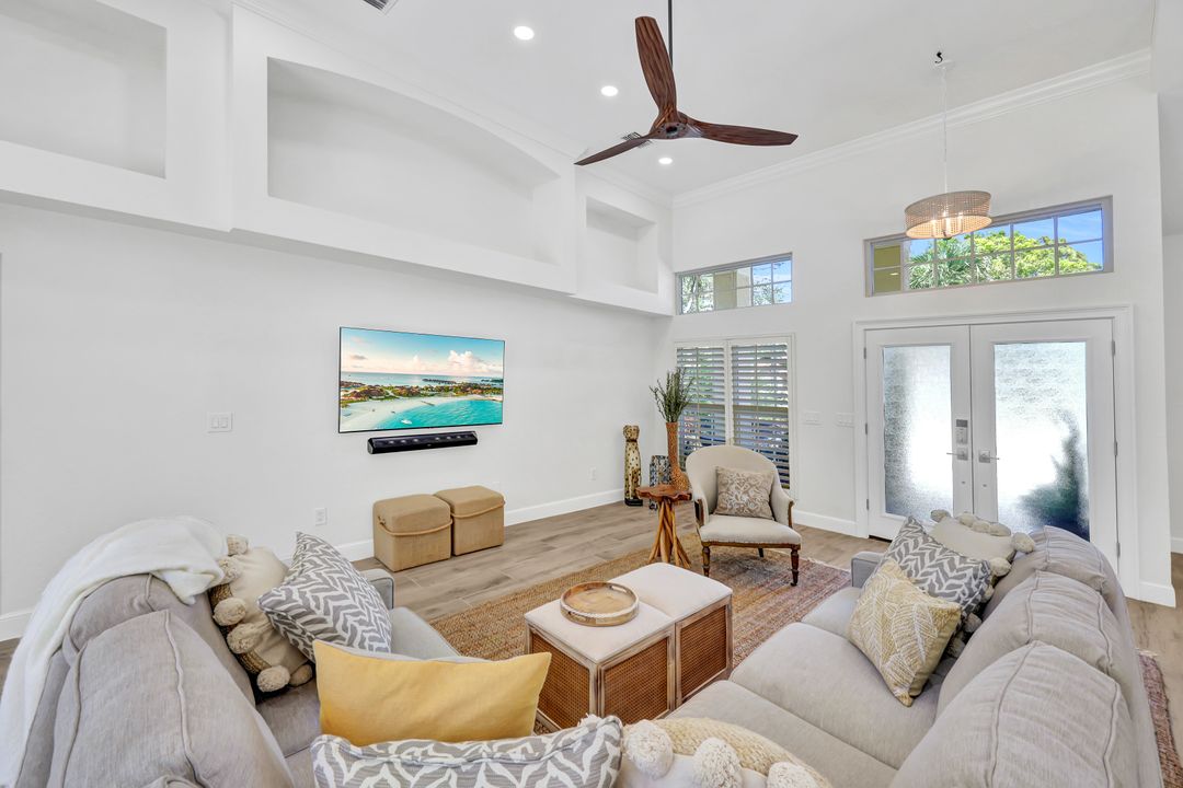 3771 Lakemont Dr, Bonita Springs, FL 34134