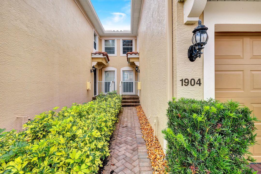 10344 Whispering Palms Dr #1904, Fort Myers, FL 33913