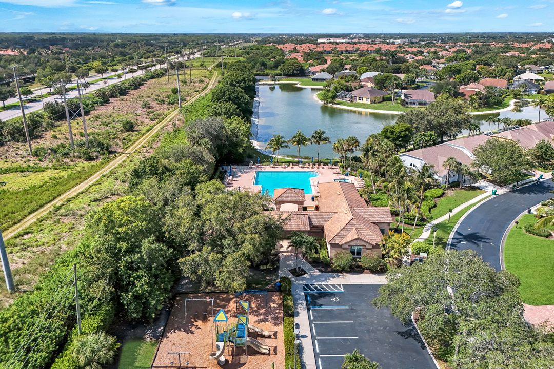 7756 Gardner Dr #102, Naples, FL 34109