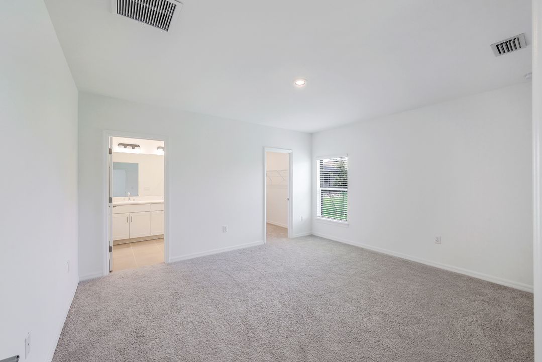 2714 SW 3rd Ln, Cape Coral, FL 33991