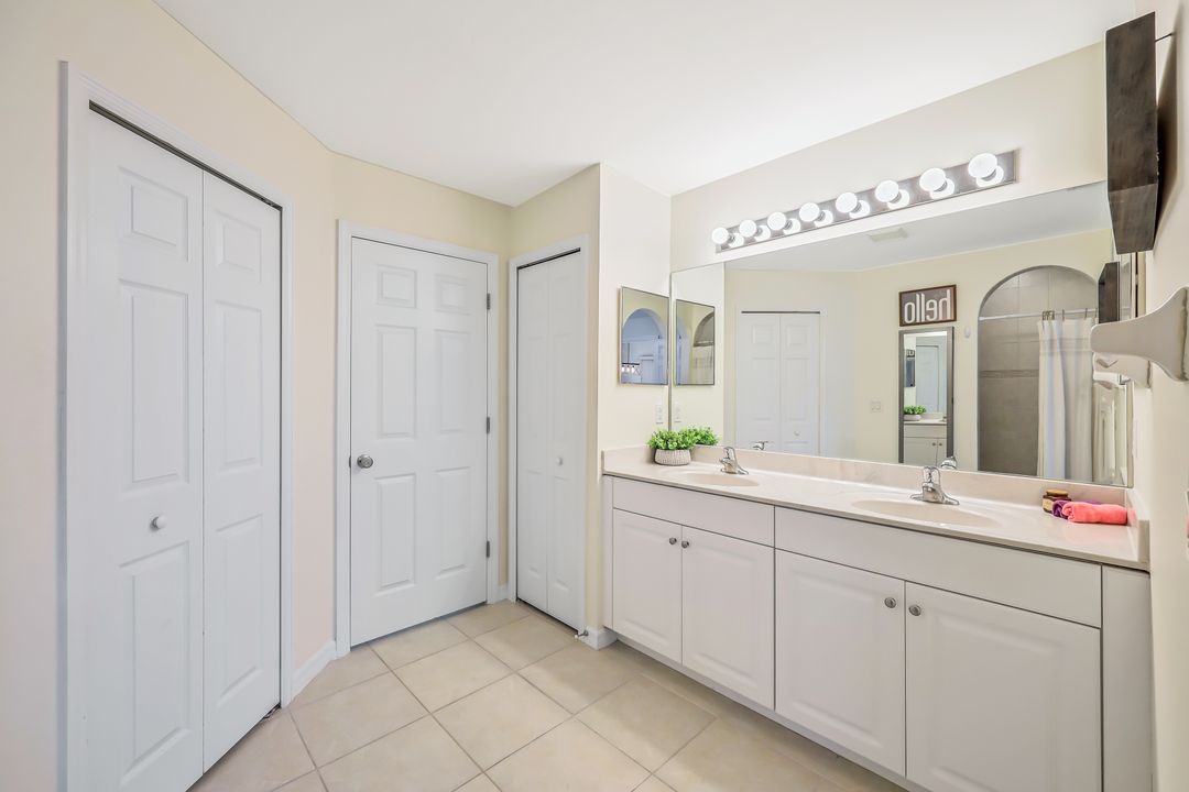 2217 SW 3rd Pl, Cape Coral, FL 33991