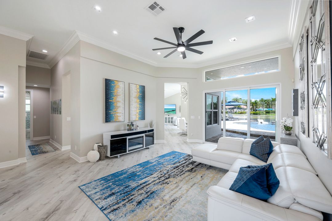 2179 Canary Island Cove, Naples, FL 34119