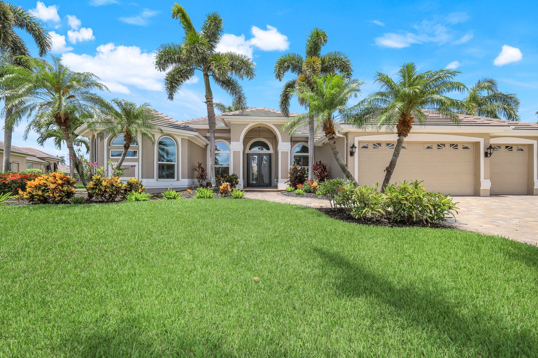 5606 Merlyn Ln, Cape Coral, FL 33914