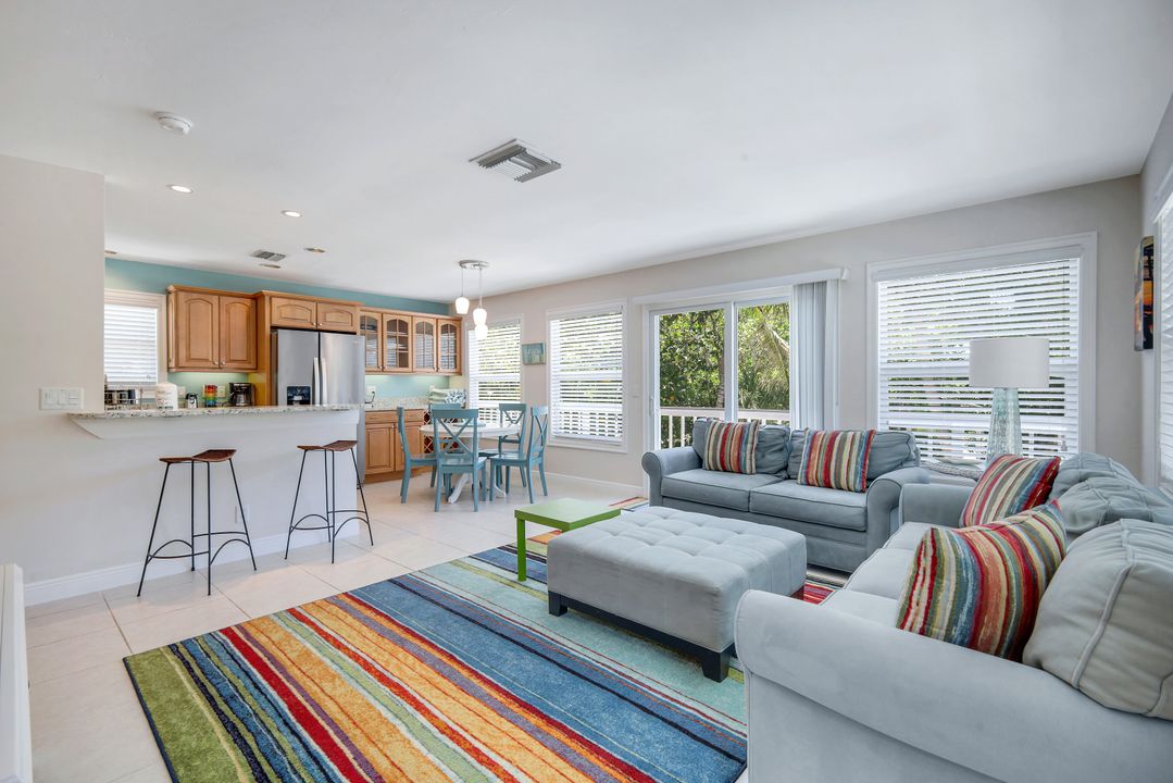 6126 Castaways Ln, Sanibel, FL 33957