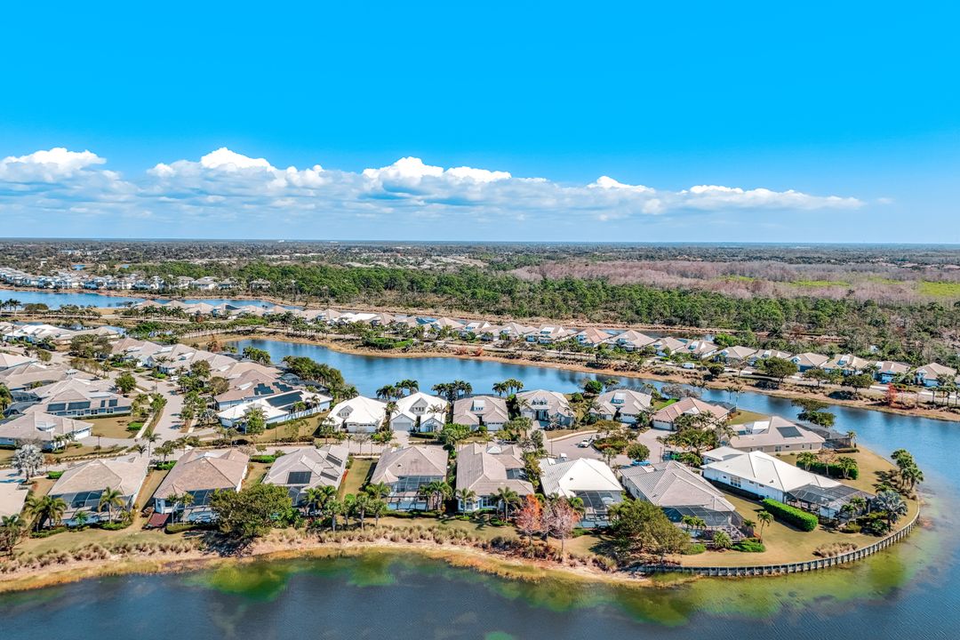 6320 Lyford Isle Dr, Naples, FL 34112