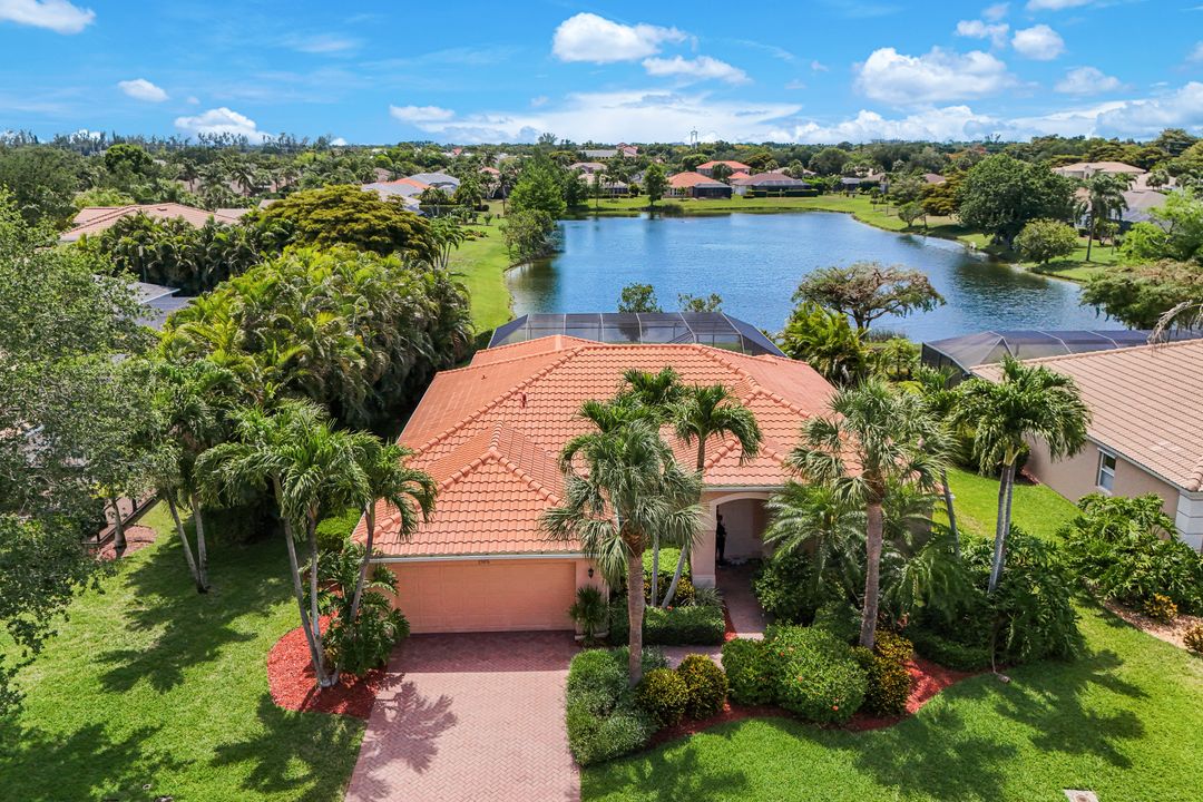 15076 Balmoral Loop, Fort Myers, FL 33919