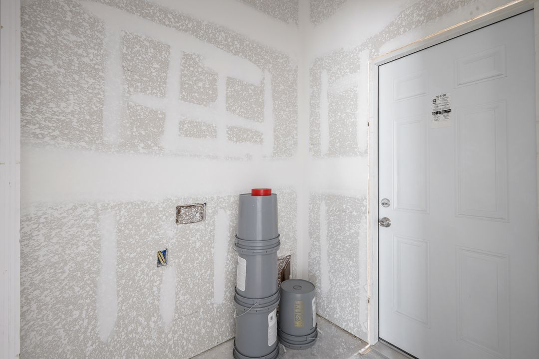 431 Pinafore Ave, Lehigh Acres, FL 33974