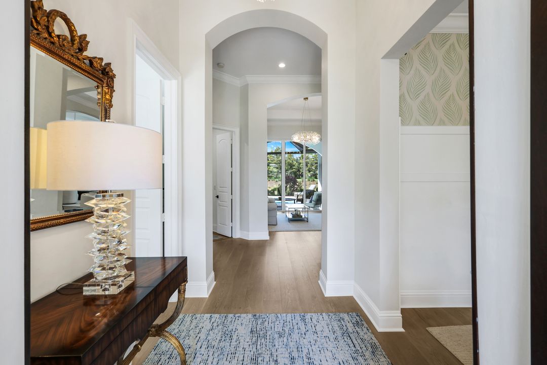 7395 Monteverde Way, Naples, FL 34119