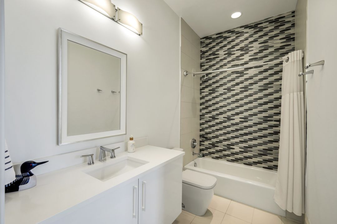 16438 Seneca Way, Naples, FL 34110