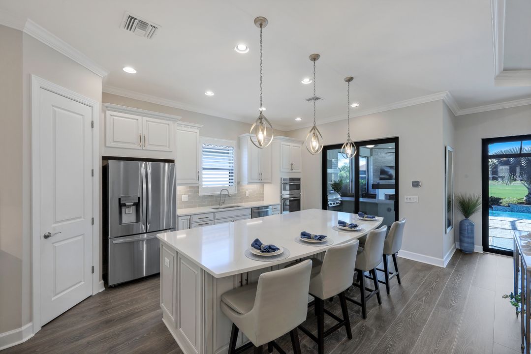 9500 Montelanico Loop, Naples, FL 34119