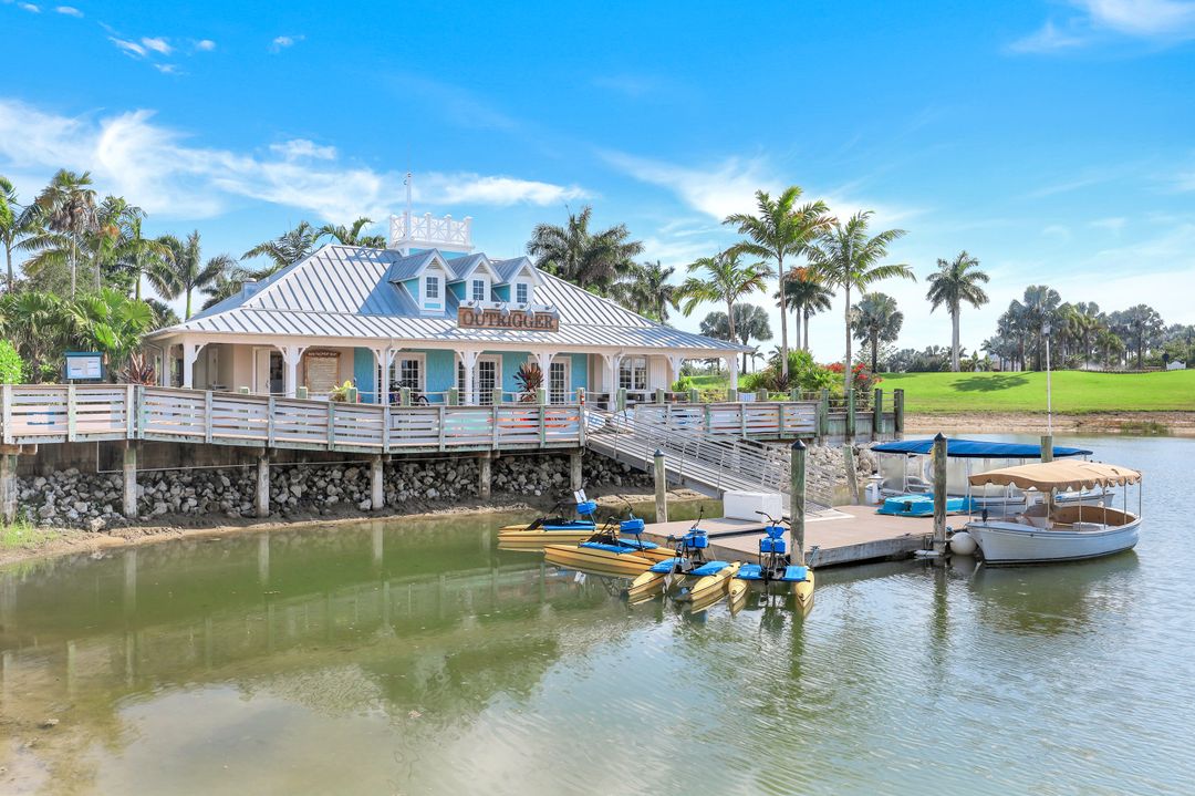 14448 Neptune Ave, Naples, FL 34114