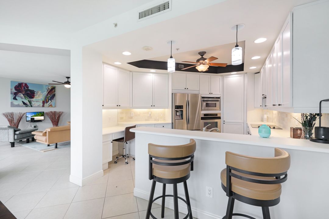 445 Cove Tower Dr #504, Naples, FL 34110