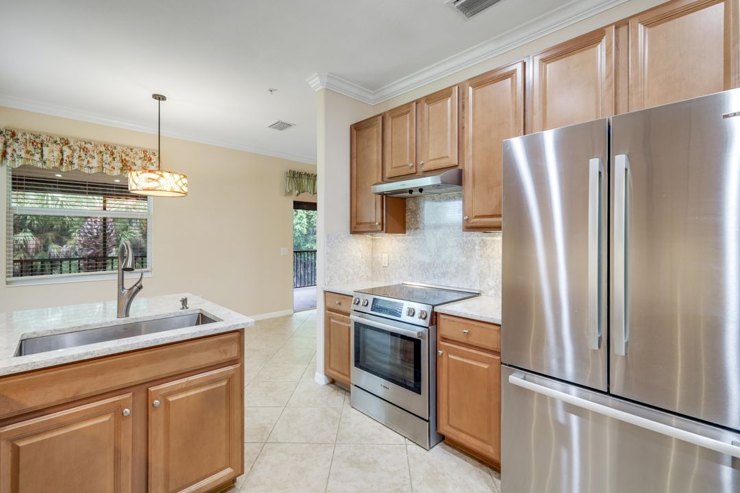 10240 Cobble Notch Loop #201, Bonita Springs, FL 34135