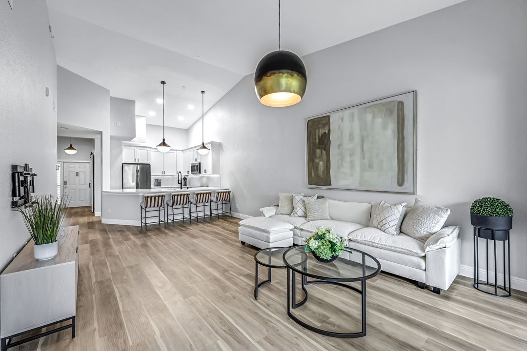7741 Pebble Creek Cir #302, Naples, FL 34108