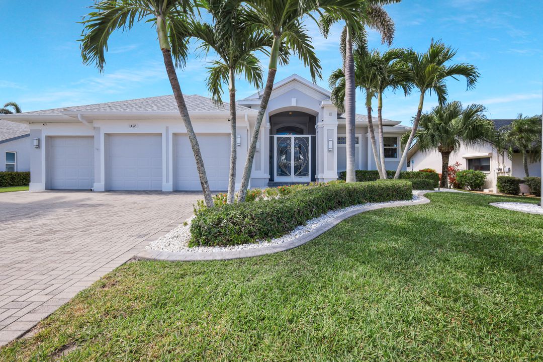 1428 SW 52nd Ln, Cape Coral, FL 33914