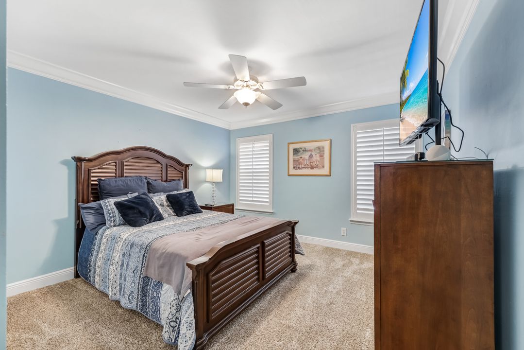 88 Burnt Pine Dr, Naples, FL 34119