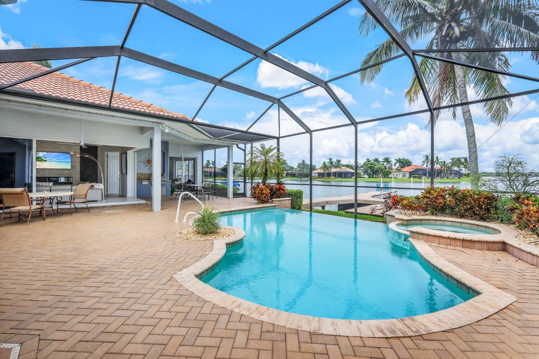 18361 Verona Lago Dr, Miromar Lakes, FL 33913