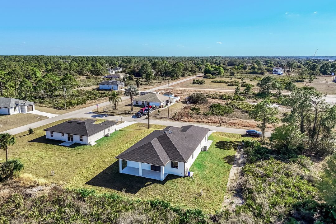 865 Chipley St E, Lehigh Acres, FL 33974