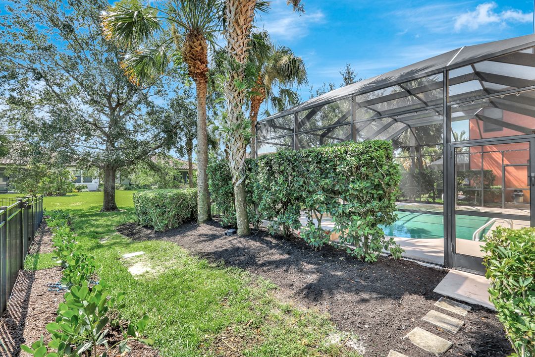 12693 Kentwood Ave, Fort Myers, FL 33913
