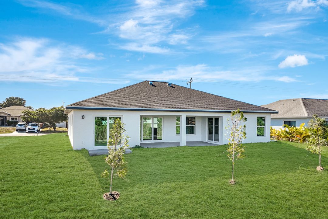 1729 NE 23rd St, Cape Coral, FL 33909