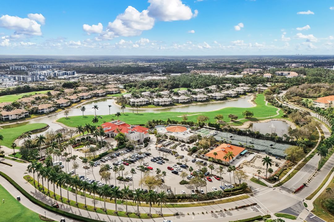 4843 Hampshire Ct #105, Naples, FL 34112