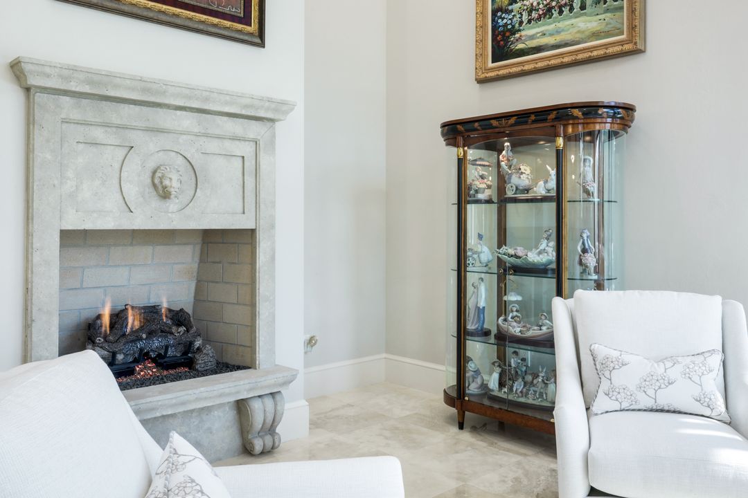 22121 Shallowater Ln, Bonita Springs, FL 34135