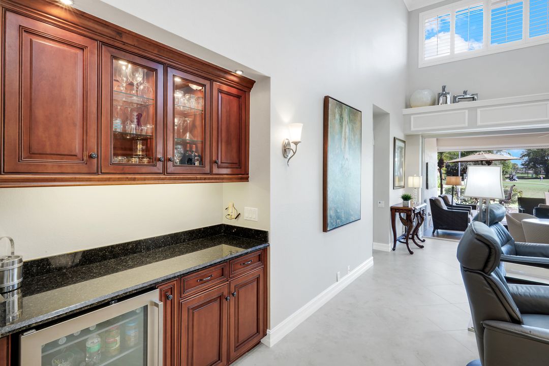 11426 Quail Village Way, Naples, FL 34119