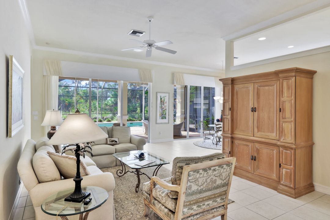 3625 Olde Cottage Ln, Bonita Springs, FL 34134