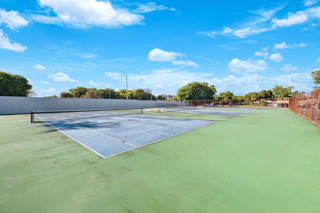 4251 Island Cir #3, Fort Myers, FL 33919