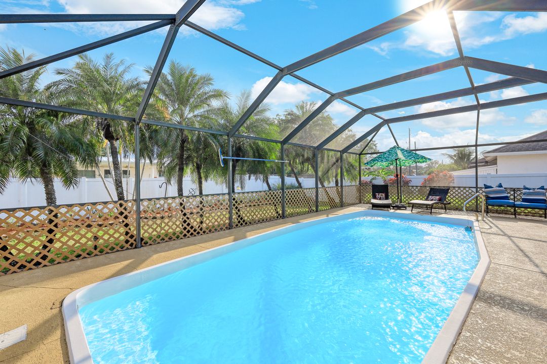 104 Heritage Way, Naples, FL 34110