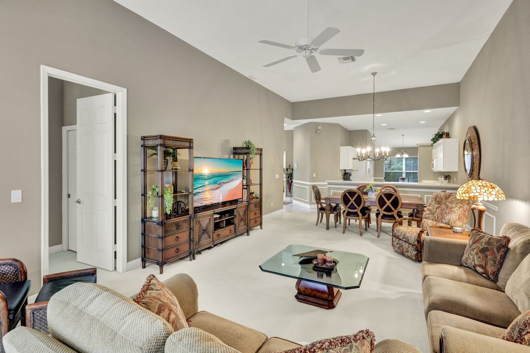 5943 Northridge Dr #A34, Naples, FL 34110