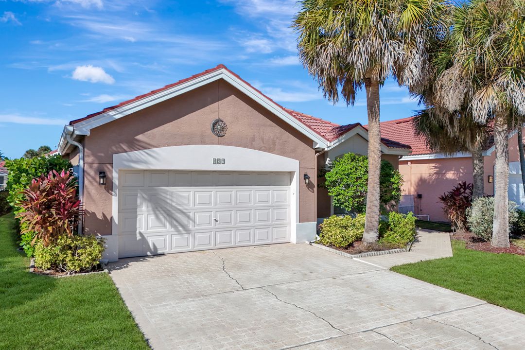 159 Lady Palm Dr, Naples, FL 34104