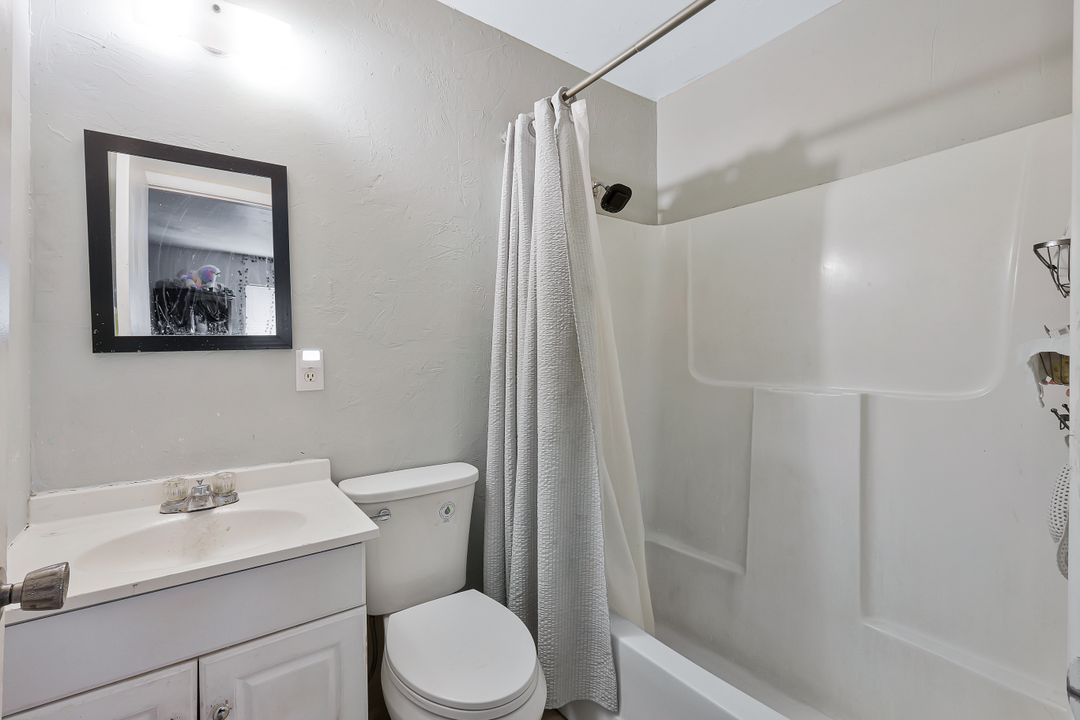 17434 E Carnegie Cir #A & B, Fort Myers, FL 33967