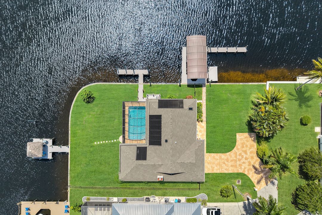101 SW 50th St, Cape Coral, FL 33914