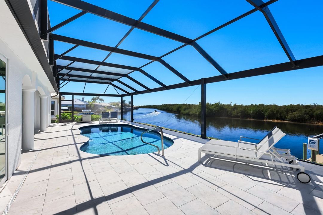 3624 Surfside Blvd, Cape Coral, FL 33914