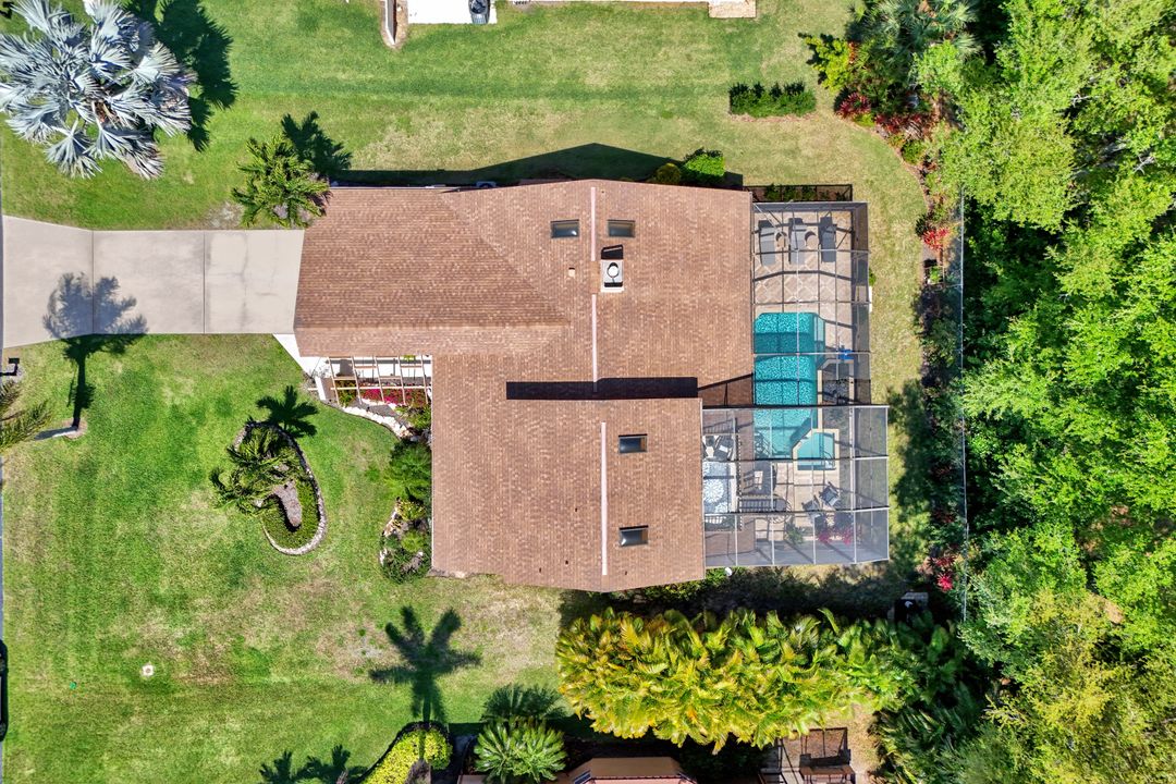 28391 Tasca Dr, Bonita Springs, FL 34135