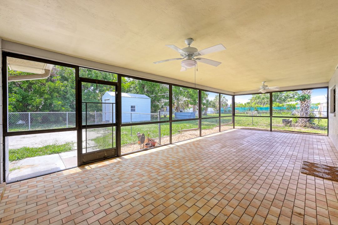 4530 Vincennes Blvd, Cape Coral, FL 33904